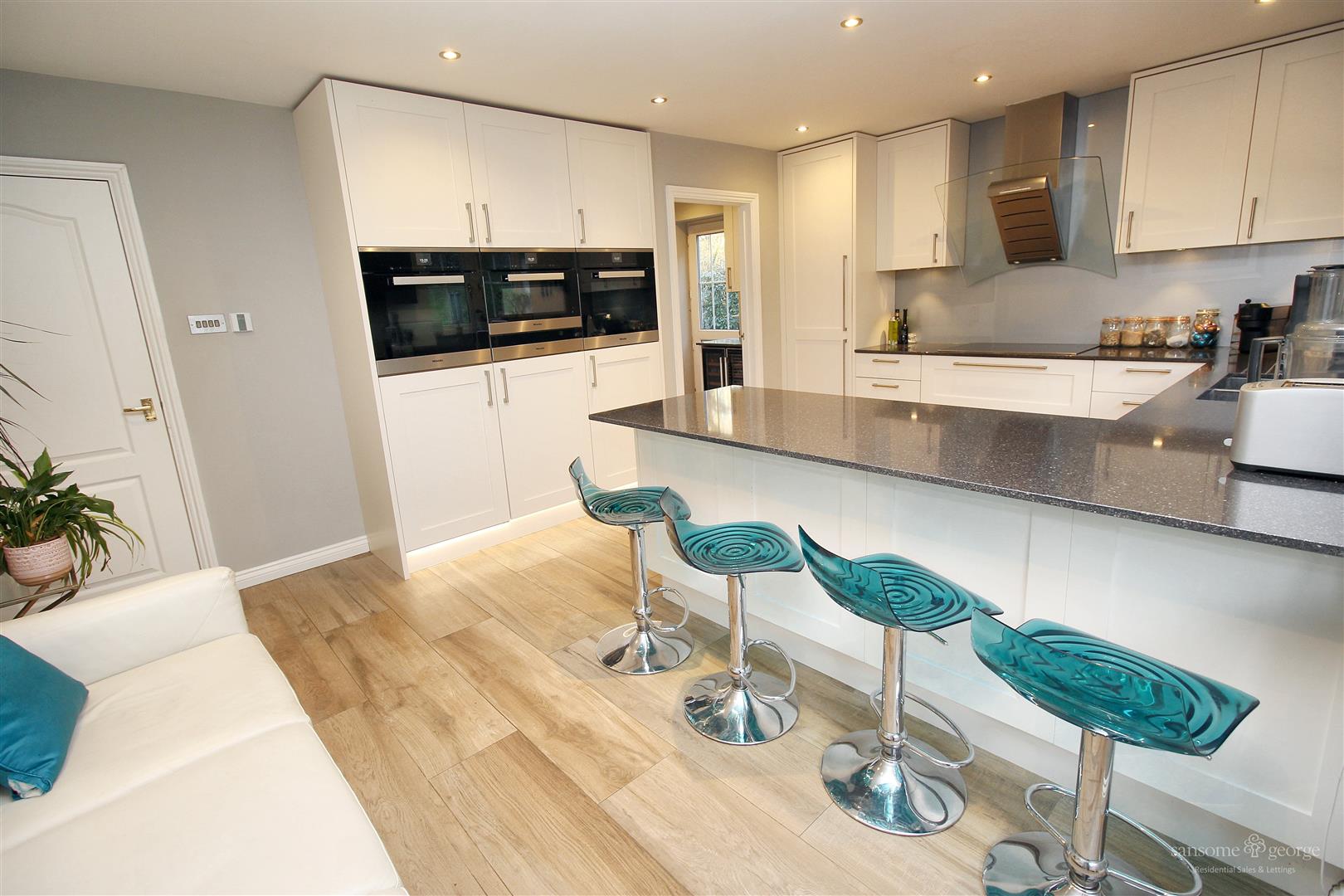 Roebuck Rise, Tilehurst, Reading